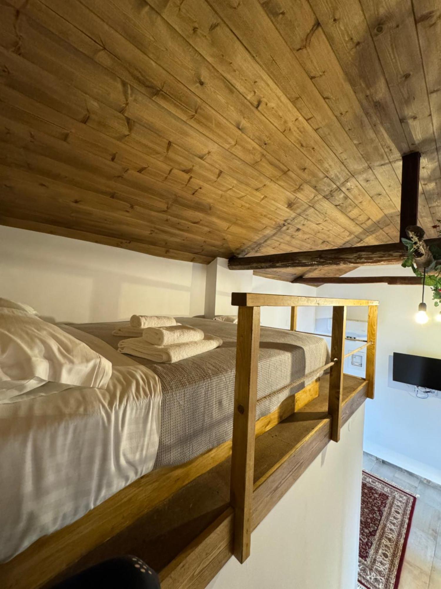 Elia Luxury Rooms Areopoli Exterior photo