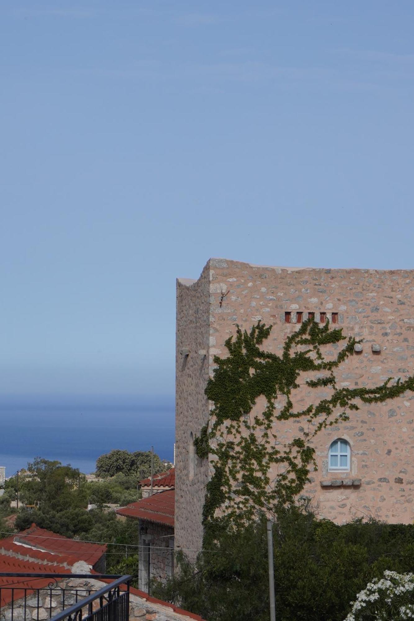 Elia Luxury Rooms Areopoli Exterior photo