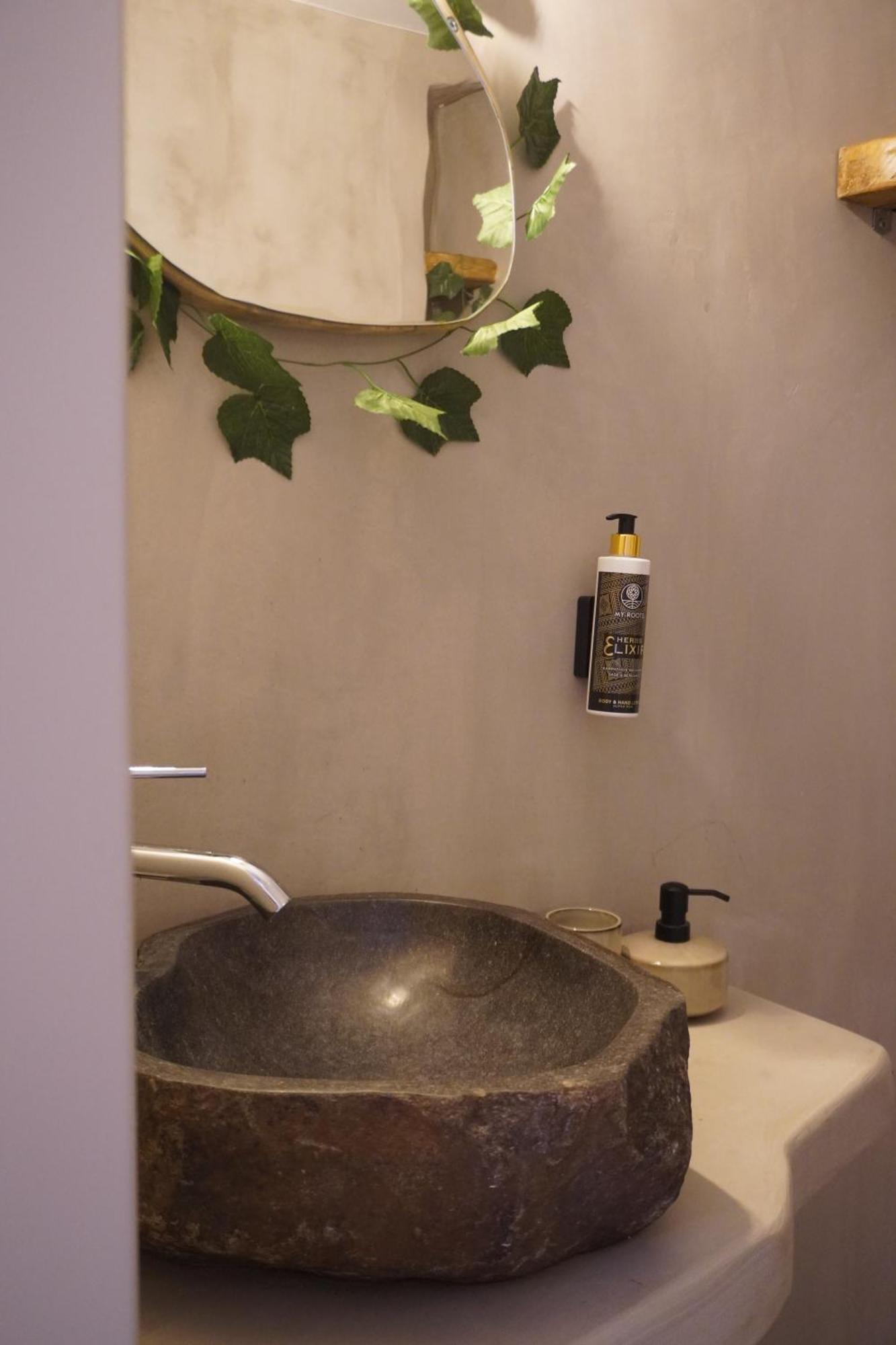 Elia Luxury Rooms Areopoli Exterior photo